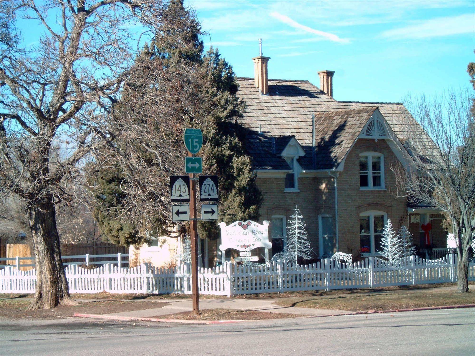 Victorian Rose Country Inn Parowan Exteriör bild